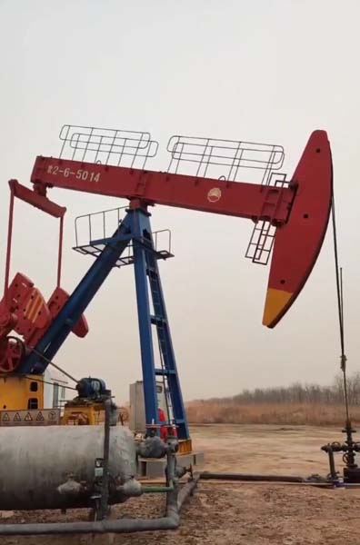 The equipment was tested in the Huanxiling Oil Production Plant 17 Station 12-2015 Well in the Second Oil Production Zone